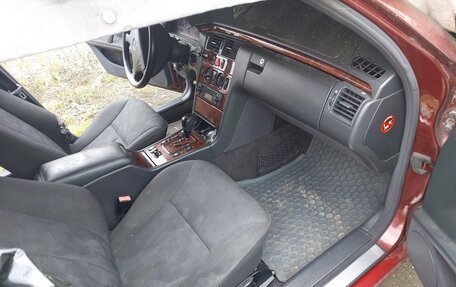 Mercedes-Benz E-Класс, 2000 год, 95 000 рублей, 4 фотография