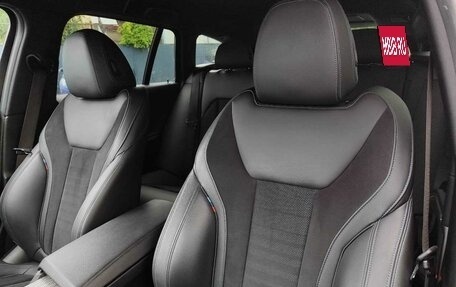 BMW 3 серия, 2020 год, 3 675 000 рублей, 12 фотография