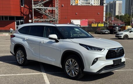 Toyota Highlander, 2026 год, 4 700 000 рублей, 1 фотография