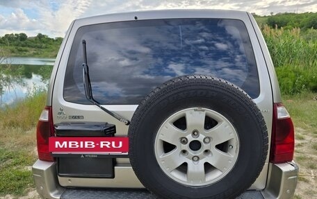 Mitsubishi Pajero III рестайлинг, 2003 год, 700 000 рублей, 6 фотография