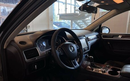 Volkswagen Touareg III, 2010 год, 1 285 000 рублей, 23 фотография