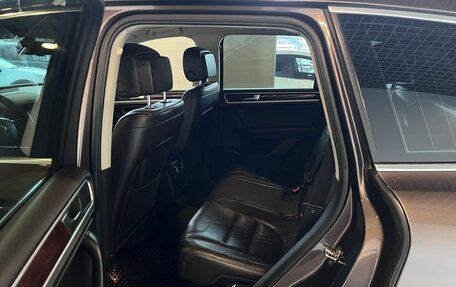Volkswagen Touareg III, 2010 год, 1 285 000 рублей, 25 фотография