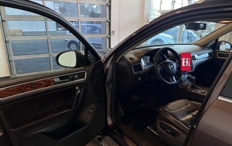 Volkswagen Touareg III, 2010 год, 1 285 000 рублей, 21 фотография
