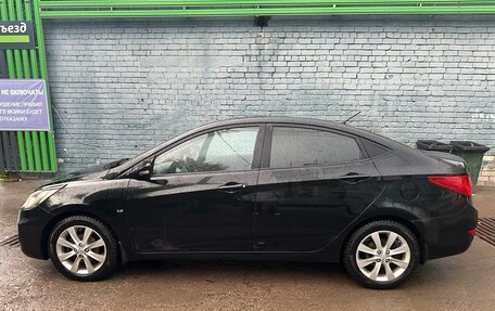 Hyundai Solaris II рестайлинг, 2011 год, 625 000 рублей, 3 фотография