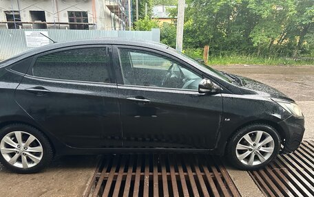 Hyundai Solaris II рестайлинг, 2011 год, 625 000 рублей, 7 фотография