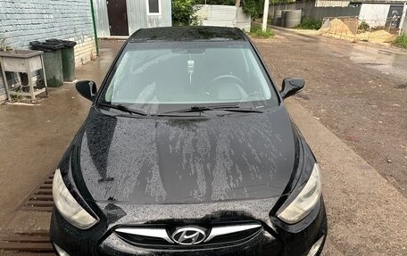 Hyundai Solaris II рестайлинг, 2011 год, 625 000 рублей, 11 фотография