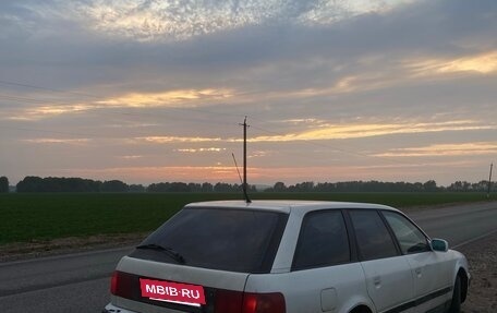 Audi 100, 1993 год, 250 000 рублей, 4 фотография