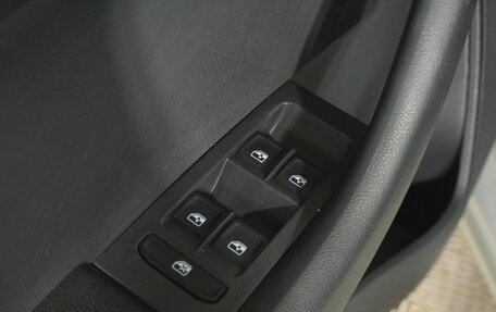 Skoda Rapid I, 2015 год, 1 045 000 рублей, 14 фотография