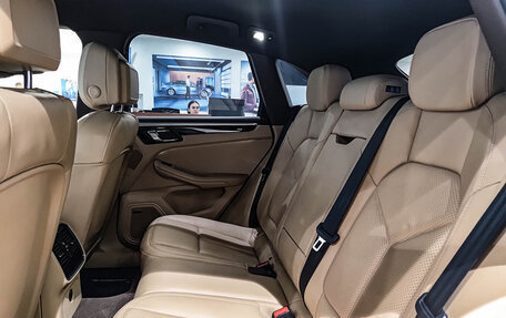 Porsche Macan I рестайлинг, 2016 год, 4 200 000 рублей, 16 фотография