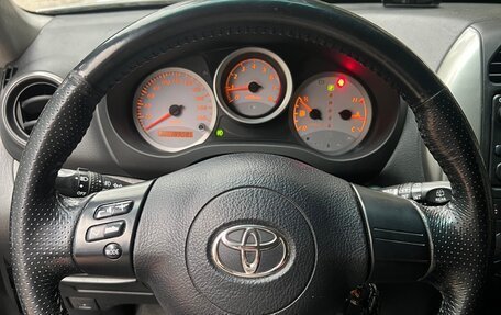 Toyota RAV4, 2004 год, 1 320 000 рублей, 4 фотография