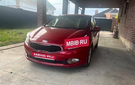 KIA cee'd III, 2012 год, 1 100 000 рублей, 2 фотография