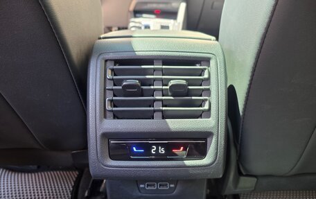 Volkswagen Golf VIII, 2022 год, 2 590 000 рублей, 12 фотография