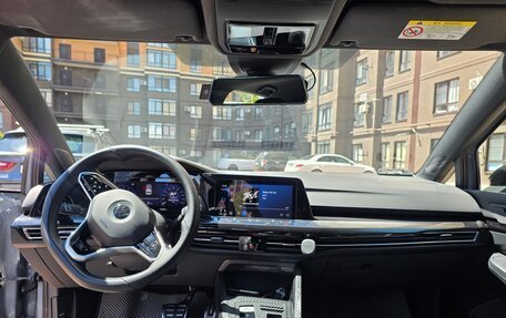 Volkswagen Golf VIII, 2022 год, 2 590 000 рублей, 10 фотография