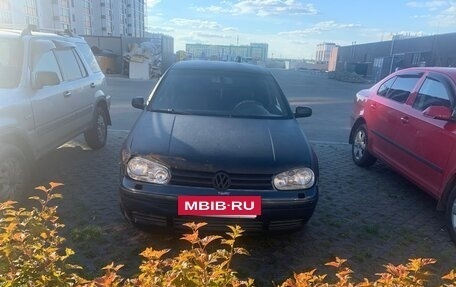 Volkswagen Golf IV, 2002 год, 300 000 рублей, 2 фотография