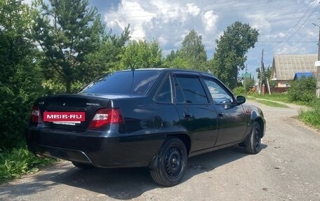 Daewoo Nexia I рестайлинг, 2011 год, 200 000 рублей, 4 фотография