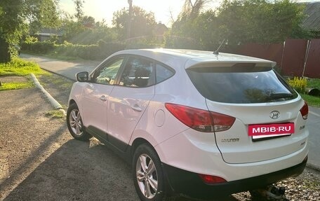 Hyundai ix35 I рестайлинг, 2012 год, 1 500 000 рублей, 3 фотография