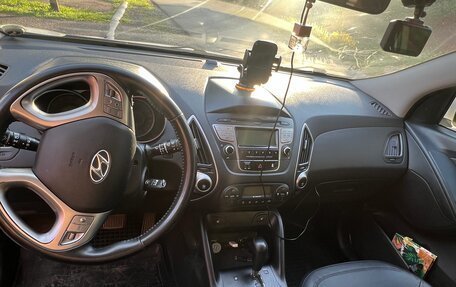 Hyundai ix35 I рестайлинг, 2012 год, 1 500 000 рублей, 10 фотография