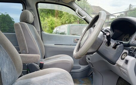 Toyota Regius, 1997 год, 750 000 рублей, 8 фотография