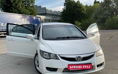 Honda Civic VIII, 2008 год, 760 000 рублей, 3 фотография
