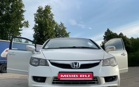 Honda Civic VIII, 2008 год, 760 000 рублей, 2 фотография
