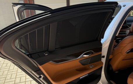 BMW 7 серия, 2016 год, 5 500 000 рублей, 14 фотография