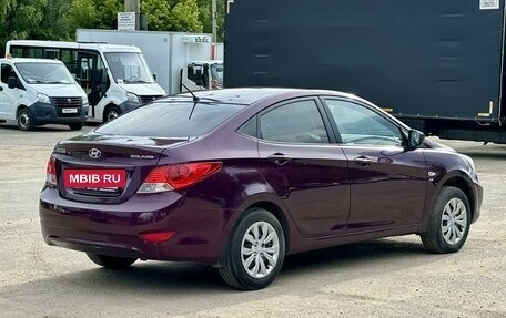 Hyundai Solaris II рестайлинг, 2011 год, 630 000 рублей, 5 фотография