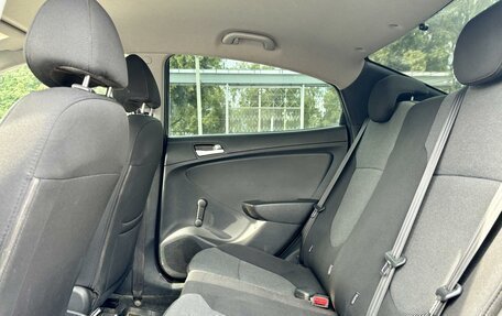 Hyundai Solaris II рестайлинг, 2011 год, 630 000 рублей, 15 фотография
