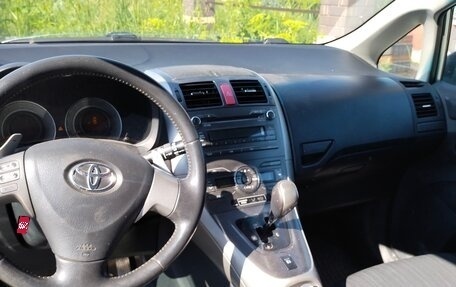 Toyota Auris II, 2008 год, 560 000 рублей, 3 фотография