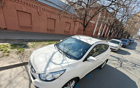 Hyundai ix35 I рестайлинг, 2011 год, 1 250 000 рублей, 2 фотография