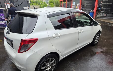 Toyota Vitz, 2012 год, 570 000 рублей, 7 фотография