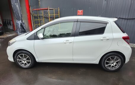 Toyota Vitz, 2012 год, 570 000 рублей, 6 фотография