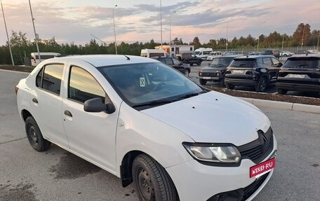 Renault Logan II, 2018 год, 620 000 рублей, 6 фотография