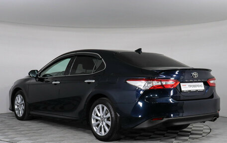 Toyota Camry, 2018 год, 2 797 000 рублей, 8 фотография