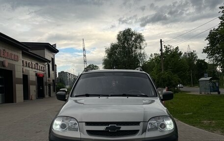 Chevrolet Niva I рестайлинг, 2015 год, 660 000 рублей, 1 фотография
