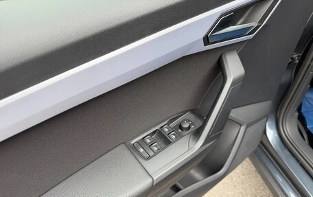 SEAT Arona I, 2023 год, 1 532 000 рублей, 16 фотография