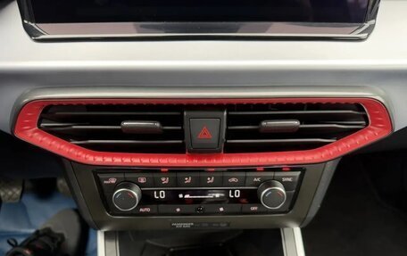 SEAT Arona I, 2023 год, 1 532 000 рублей, 23 фотография
