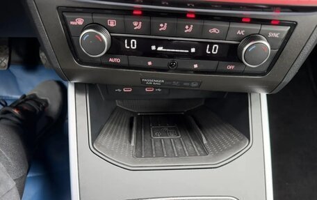 SEAT Arona I, 2023 год, 1 532 000 рублей, 24 фотография