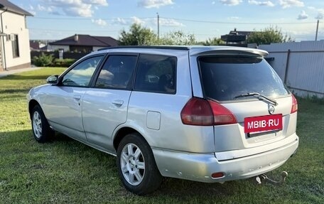 Nissan Wingroad III, 2001 год, 245 000 рублей, 3 фотография