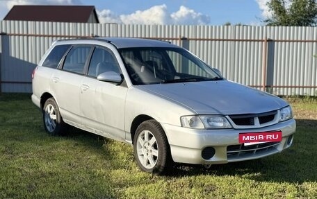 Nissan Wingroad III, 2001 год, 245 000 рублей, 2 фотография