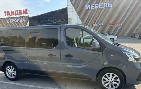 Renault Trafic, 2019 год, 3 500 000 рублей, 3 фотография