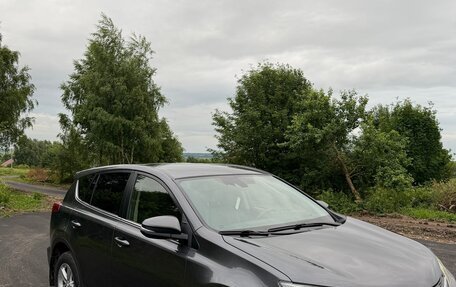 Toyota RAV4, 2013 год, 2 000 000 рублей, 5 фотография
