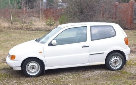 Volkswagen Polo III рестайлинг, 1999 год, 350 000 рублей, 1 фотография