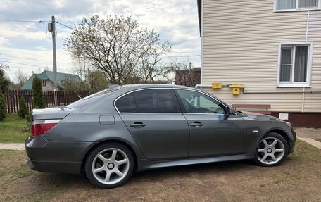 BMW 5 серия, 2005 год, 950 000 рублей, 2 фотография