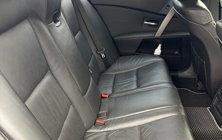 BMW 5 серия, 2005 год, 950 000 рублей, 7 фотография