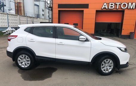 Nissan Qashqai, 2016 год, 1 700 000 рублей, 3 фотография