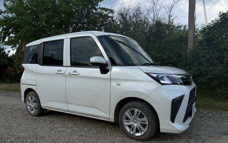 Toyota Roomy I, 2020 год, 1 020 000 рублей, 2 фотография