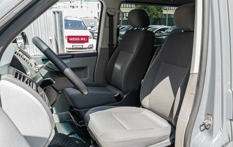 Volkswagen Caravelle T5, 2013 год, 2 135 000 рублей, 9 фотография