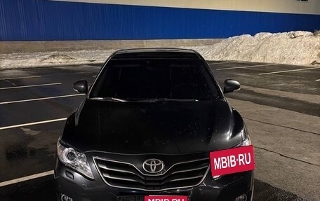 Toyota Camry, 2010 год, 960 000 рублей, 2 фотография
