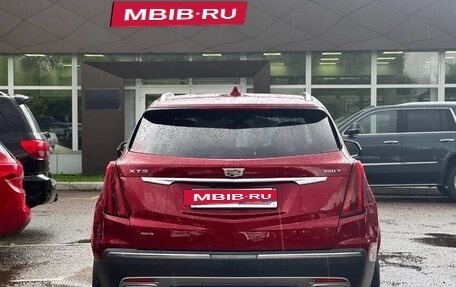 Cadillac XT5 I рестайлинг, 2021 год, 3 800 000 рублей, 3 фотография