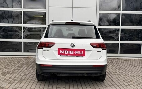 Volkswagen Tiguan II, 2020 год, 2 115 000 рублей, 6 фотография